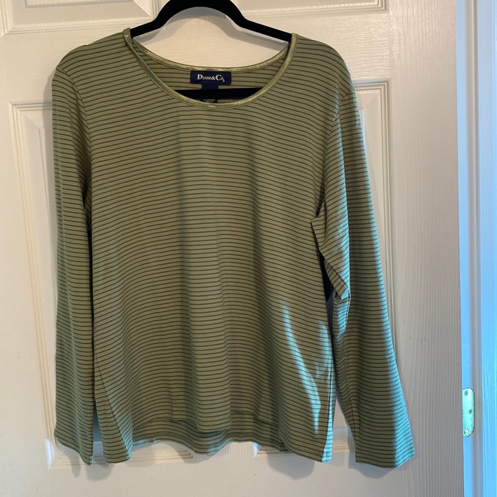 Women Top Green Strip Boatneck Velvet Trim Neckline Size Large Long Sleeve